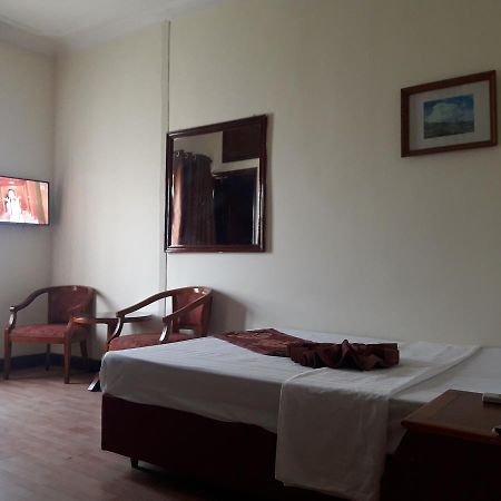 Hanoi Golden Moon Guest House & Travel Extérieur photo