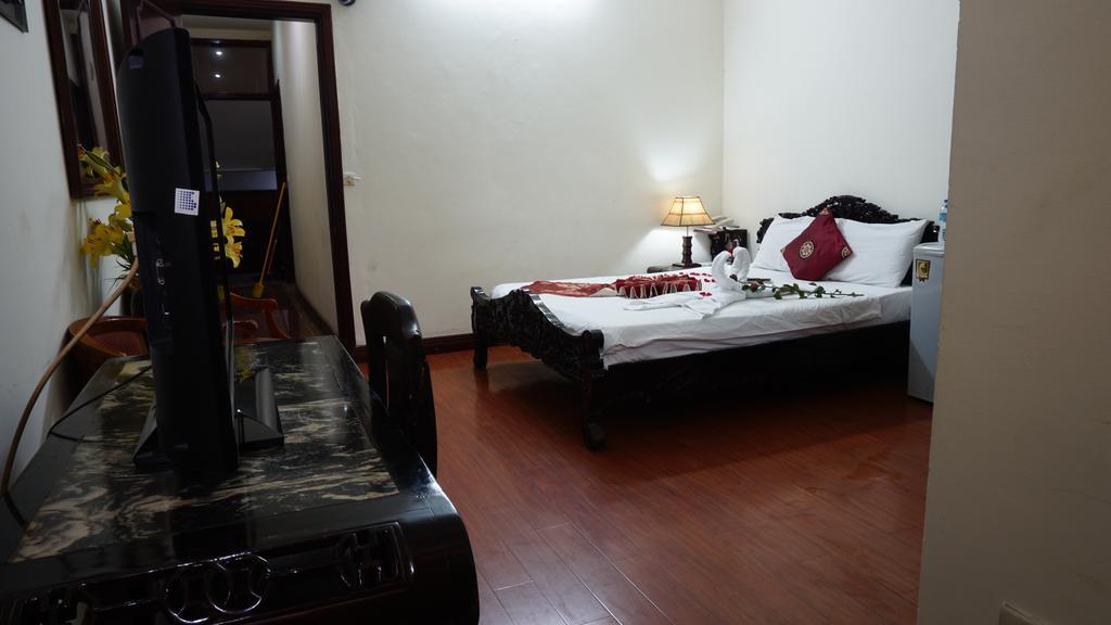 Hanoi Golden Moon Guest House & Travel Extérieur photo
