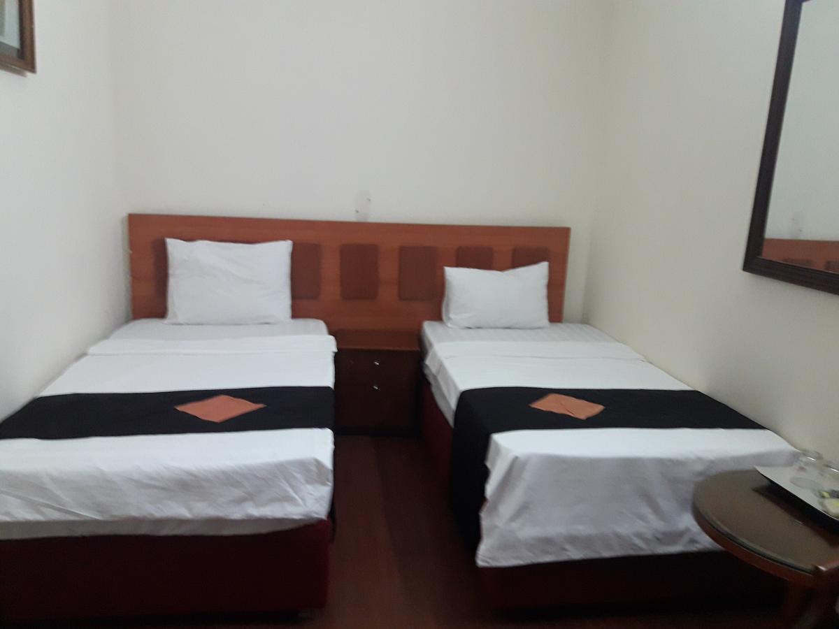 Hanoi Golden Moon Guest House & Travel Extérieur photo