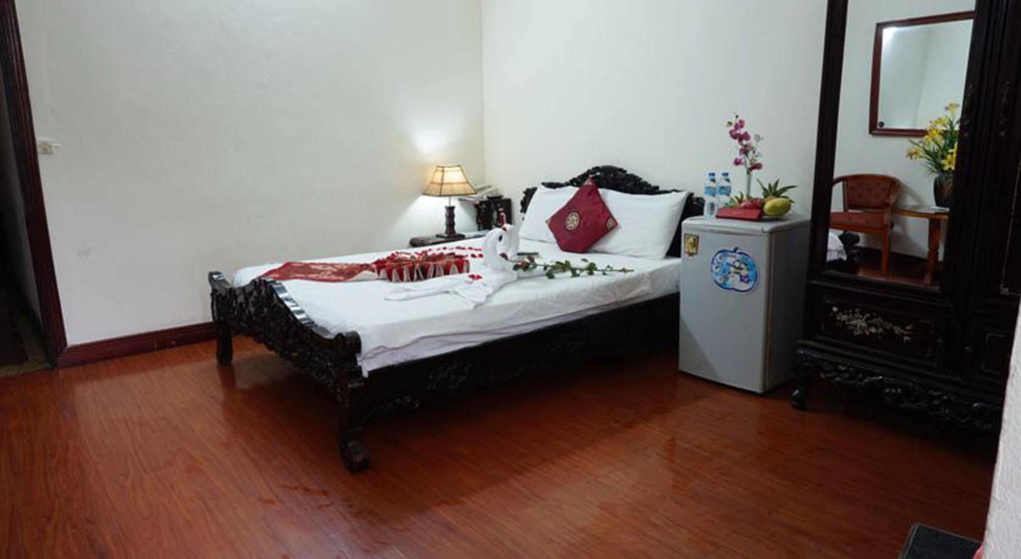 Hanoi Golden Moon Guest House & Travel Extérieur photo