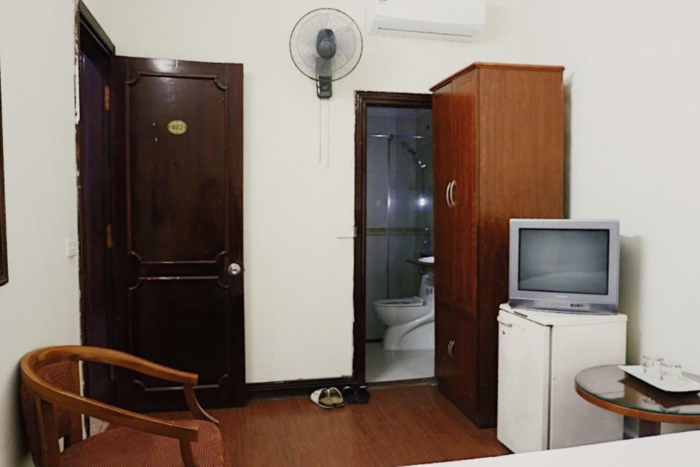 Hanoi Golden Moon Guest House & Travel Extérieur photo