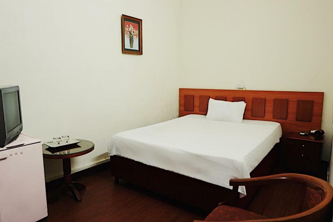 Hanoi Golden Moon Guest House & Travel Extérieur photo