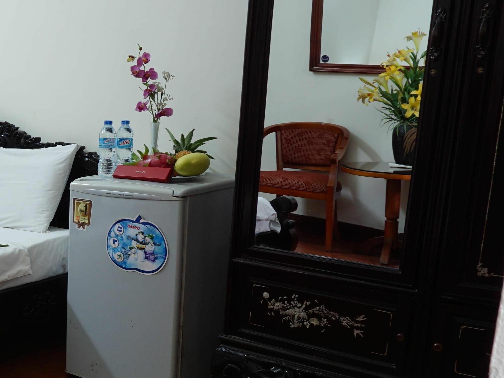 Hanoi Golden Moon Guest House & Travel Extérieur photo